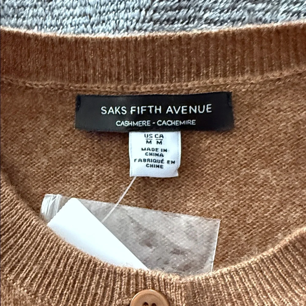 NWT Saks Fifth Avenue Toffee Cashmere Cardigan Sweater - Picture 2 of 3